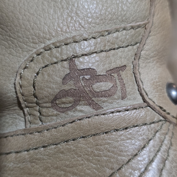 OTBT OFF THE BEATEN TRACK LADIES BOOTS SIZE 9.5 - Picture 3 of 6